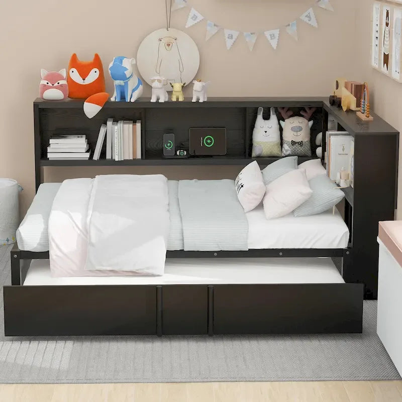 Divano letto con struttura in metallo, con libreria ad angolo, spondina di protezione, porte USB e letto estraibile, a basso profilo