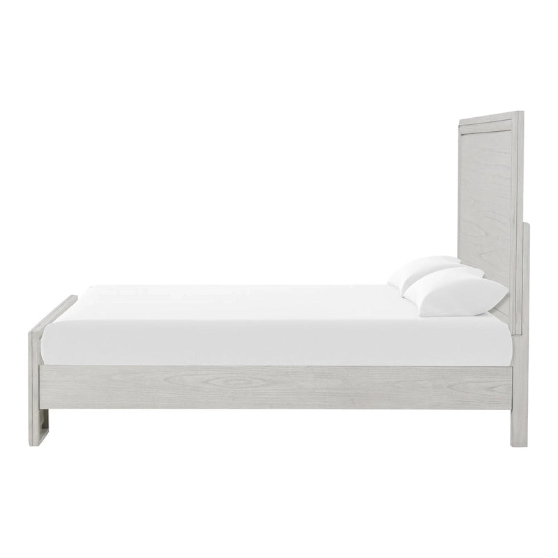 Letto con pannelli in legno bianco rustico