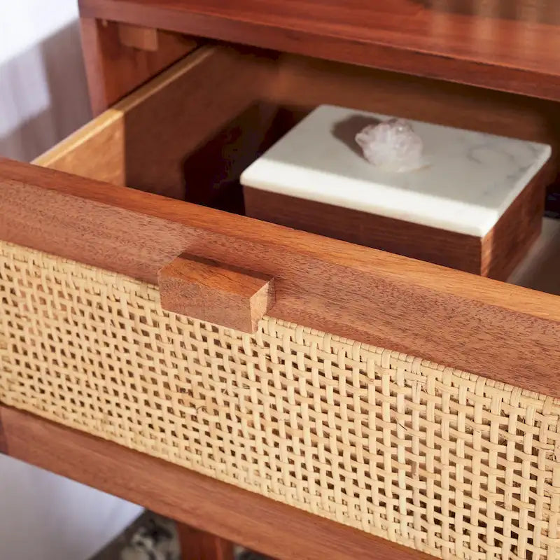 Comodino/Tavolino d'appoggio Dayana con 2 cassetti in rattan